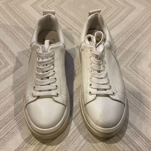 Zara White Athletic Leather Sneakers - Size 39 - Picture 1 of 6